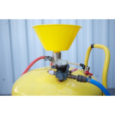 Köpük Tankı Dış Dişli Hunisi