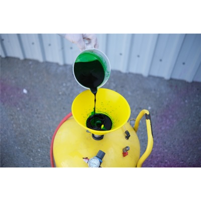 Köpük Tankı Dış Dişli Hunisi