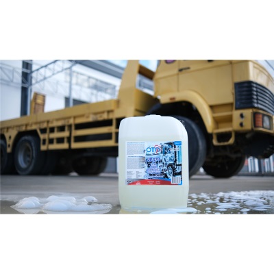 Cilalı Ekstra Güçlü Fırçasız Otomobil Şampuanı | UD570 | 20 KG